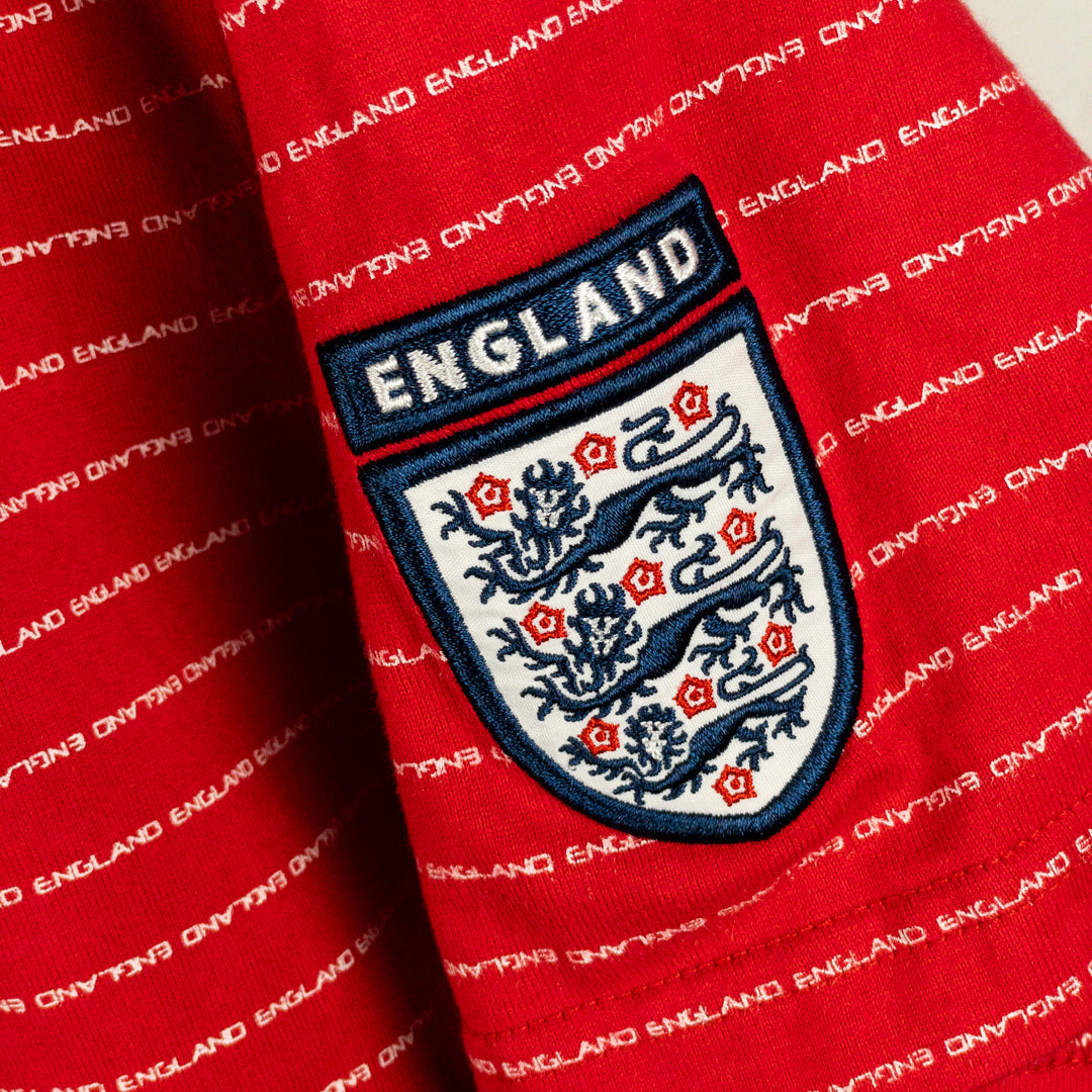 2000s England Umbro Leisure Shirt (S)