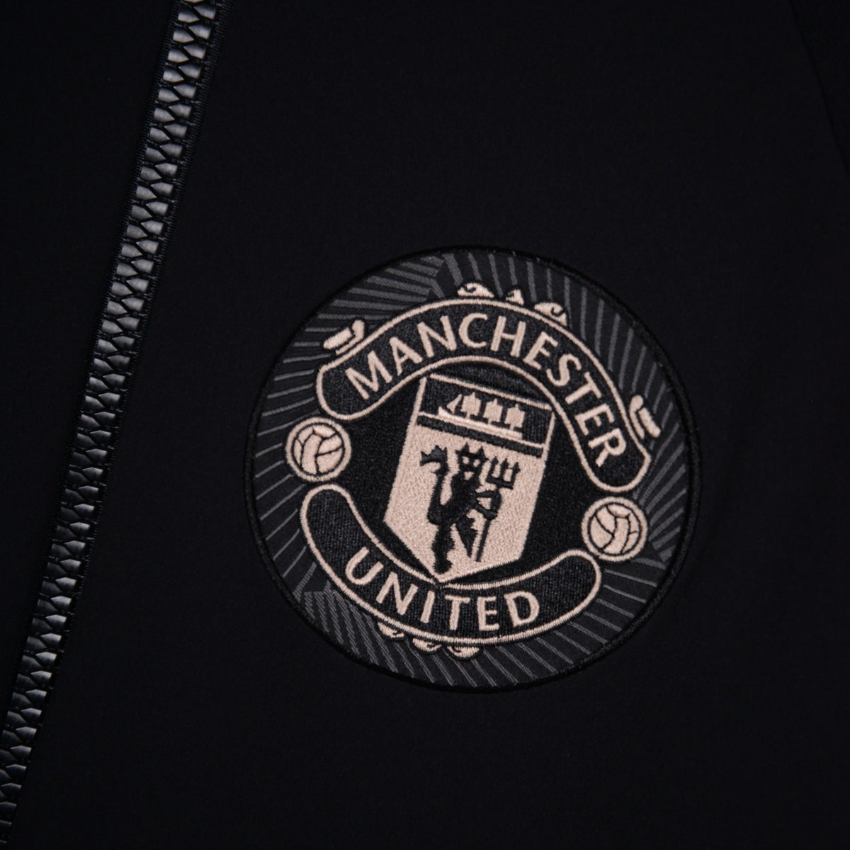 2019 Manchester United Adidas Leisure Jacket (M)