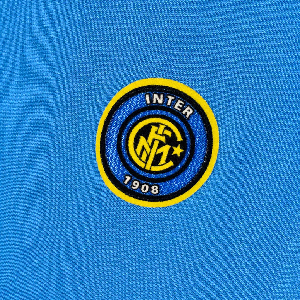 20042005 Inter Milan Nike Training Shirt Classic Football Shirts