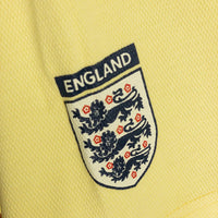 2000s England Umbro Leisure Shirt