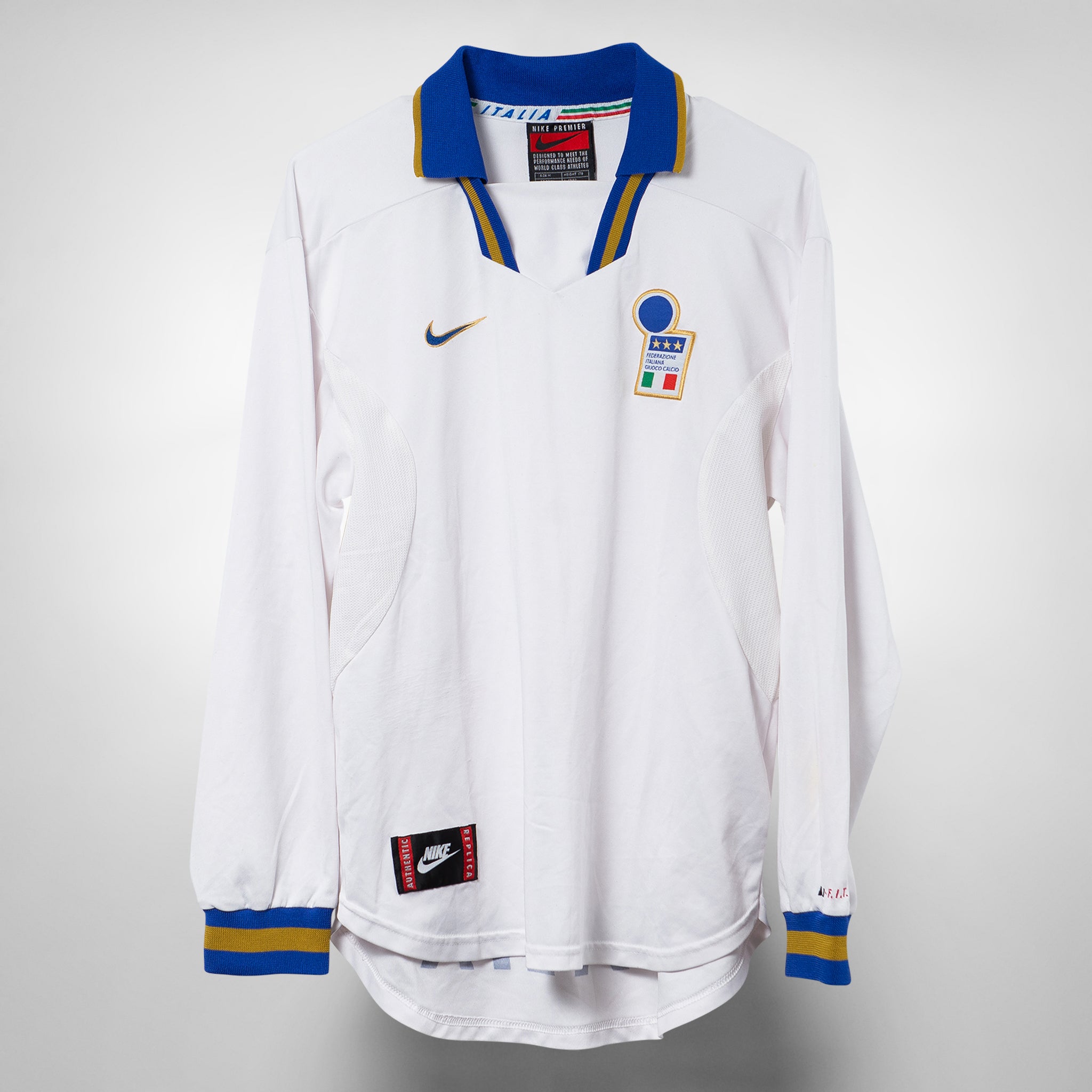 Nike vintage italia outlet