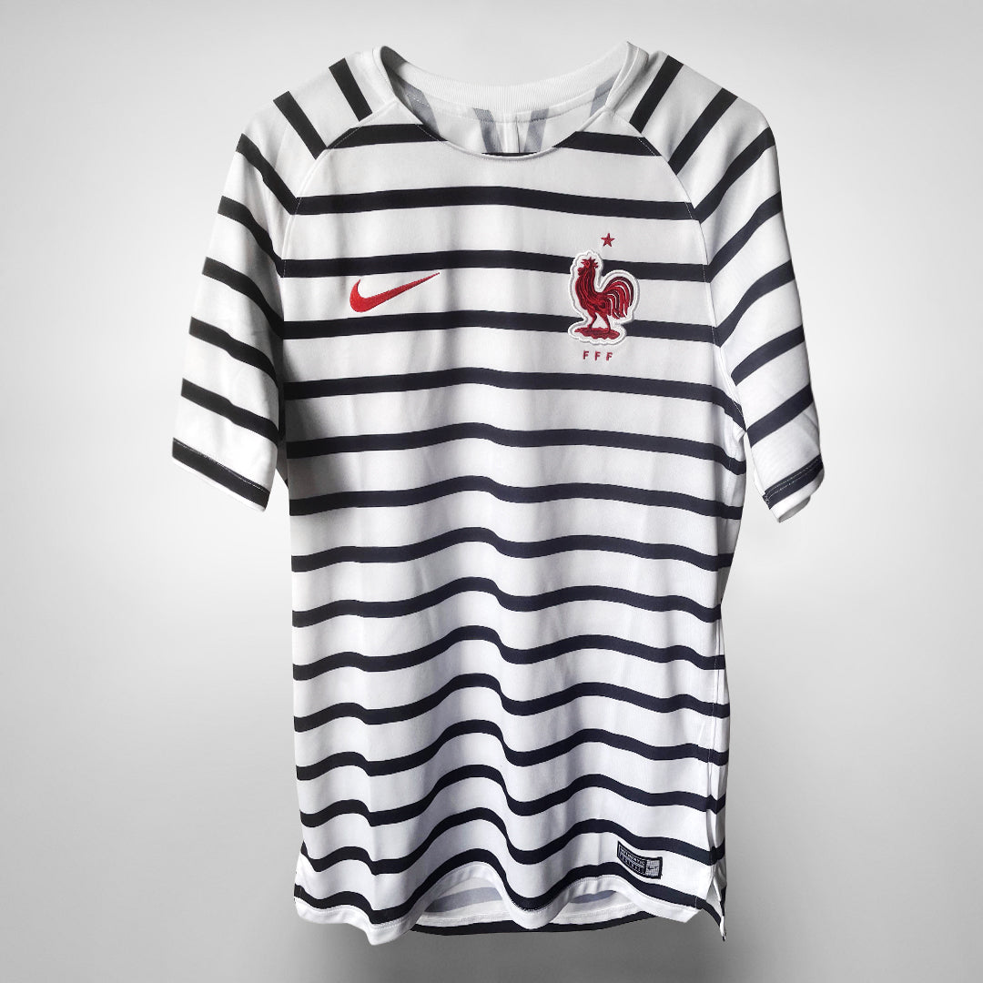 2018 2019 France Nike Training Shirt Marketplace Classic Football Shirts Vintage Football Shirts Rare Soccer Shirts Worldwide Delivery 90 s Football Shirts Manchester United Arsenal Juventus Barcelona