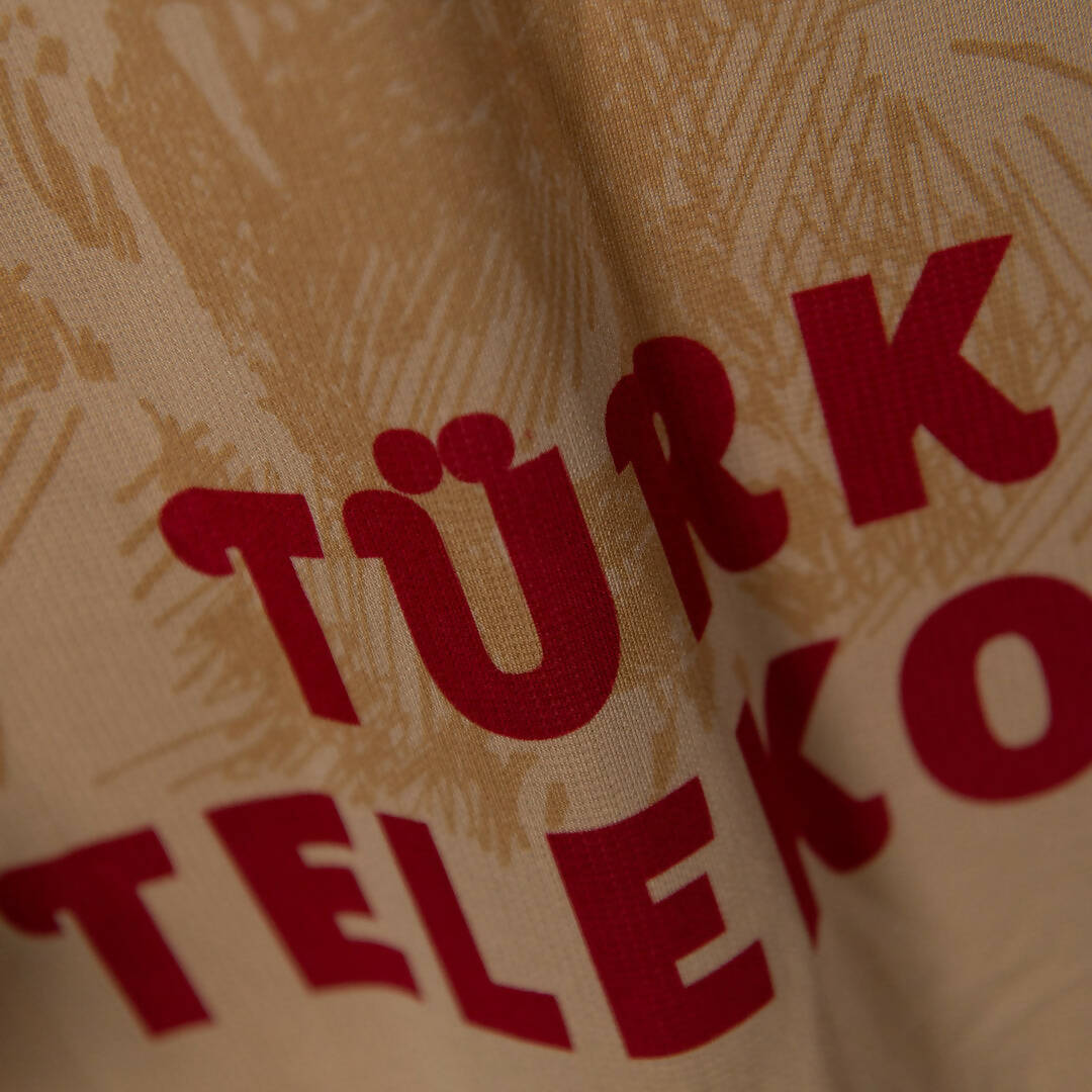 2010-2011 Galatasaray Adidas Away Shirt Arda Turan #10 BNWT - Marketplace