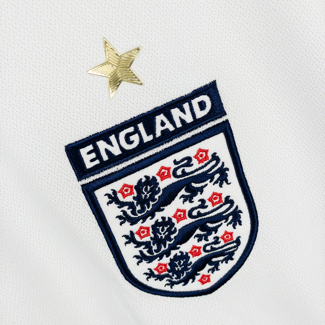 2005-2007 England Umbro Home Shirt #10 Michael Owen