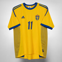 2002-2004 Sweden Adidas Home Shirt #11 Henrik Larsson