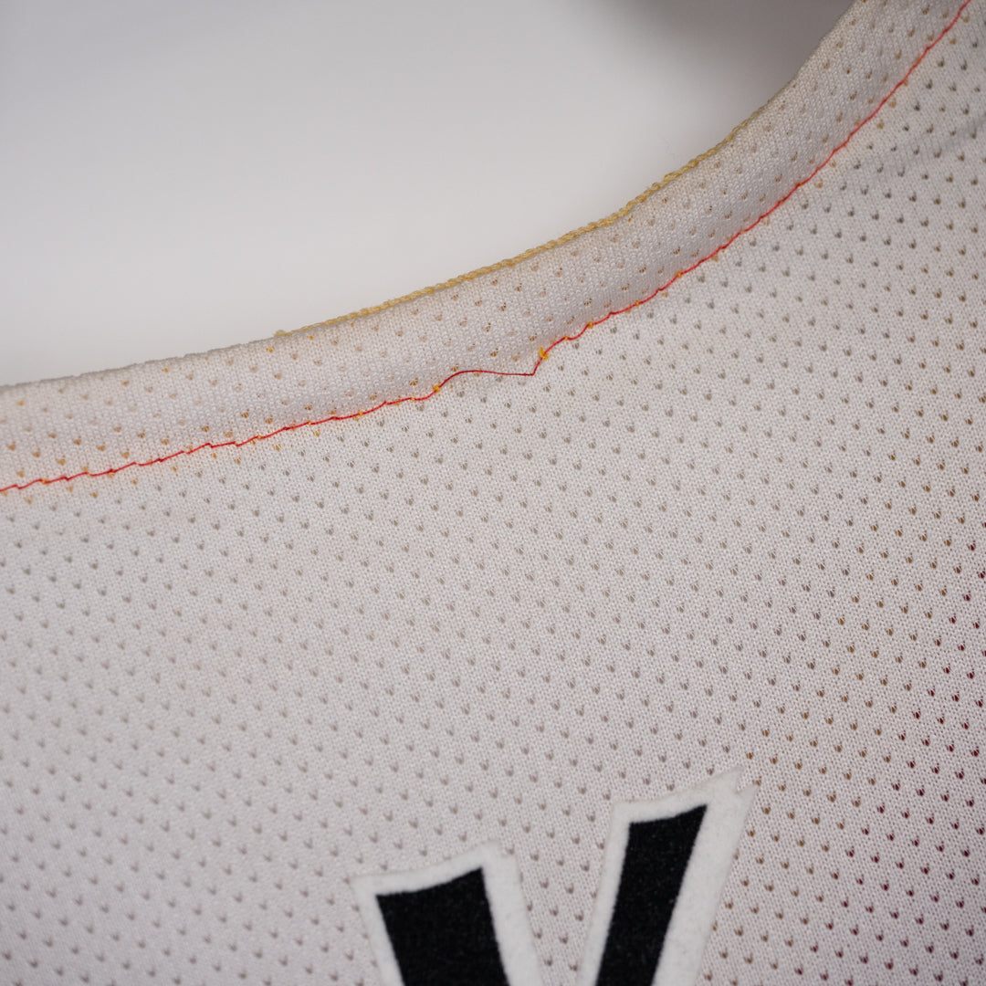 2004-2005 Arsenal Nike Home Shirt #10 Dennis Bergkamp