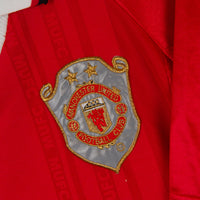 1999-2000 Manchester United Umbro Home UCL Shirt 2 Stars