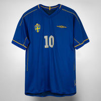 2003-2004 Sweden Umbro Away Shirt #10 Zlatan Ibrahimovic