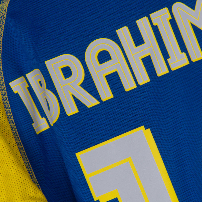 2003-2004 Sweden Umbro Away Shirt #10 Zlatan Ibrahimovic