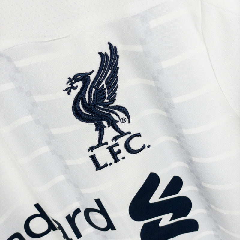 2019-2020 Liverpool New Balance Away Shirt (M)