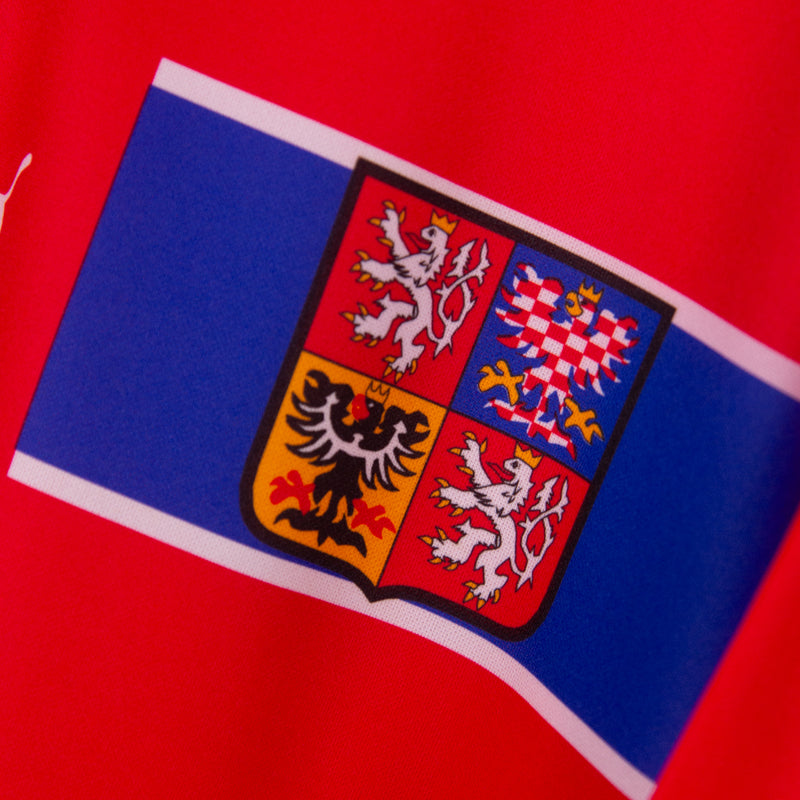 1998-2000 Czech Republic Puma Home Shirt #4 Pavel Nedved