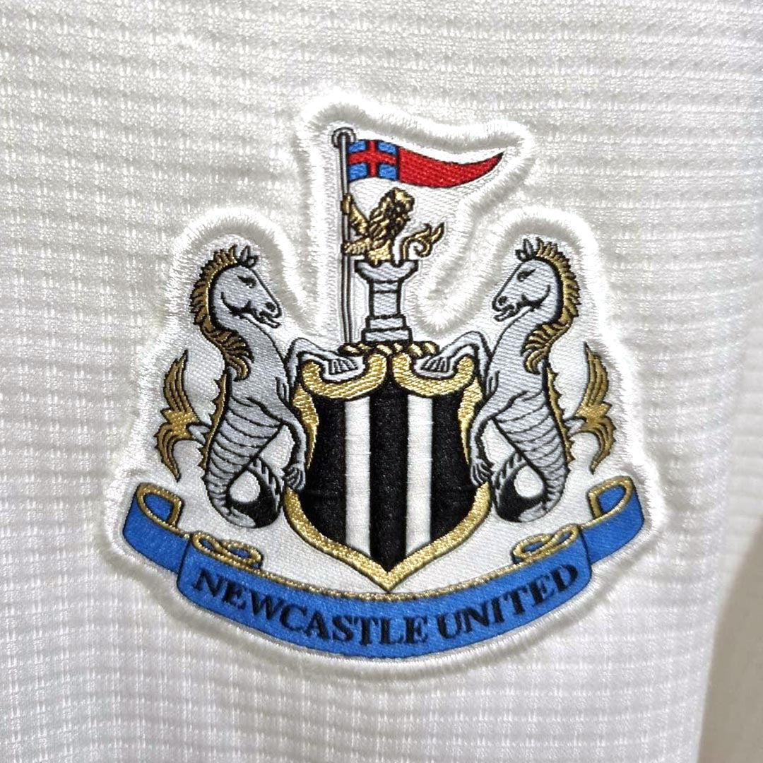 2010-2012 Newcastle United Puma Jumper - Marketplace