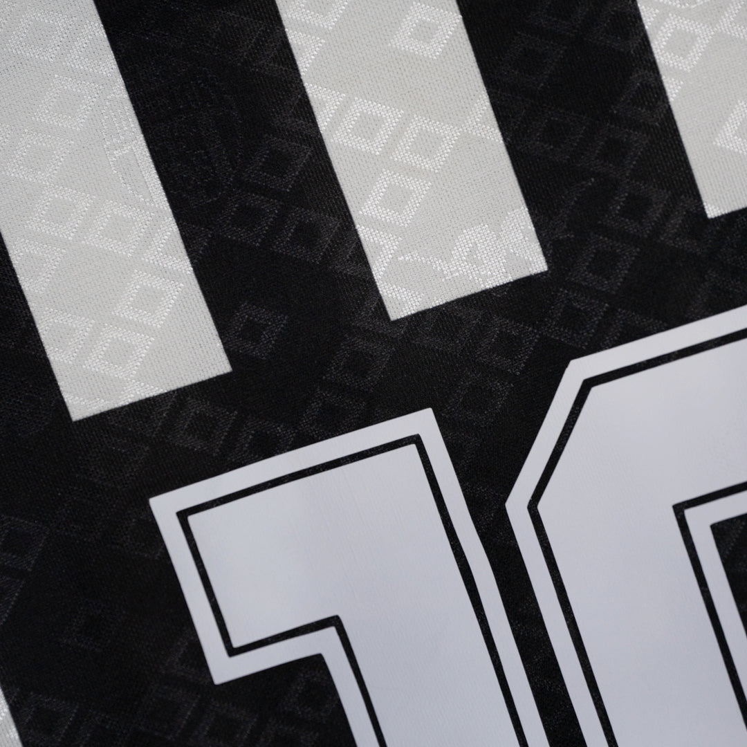 1990-1991 Juventus Kappa Long Sleeve Home Shirt #10 Roberto Baggio