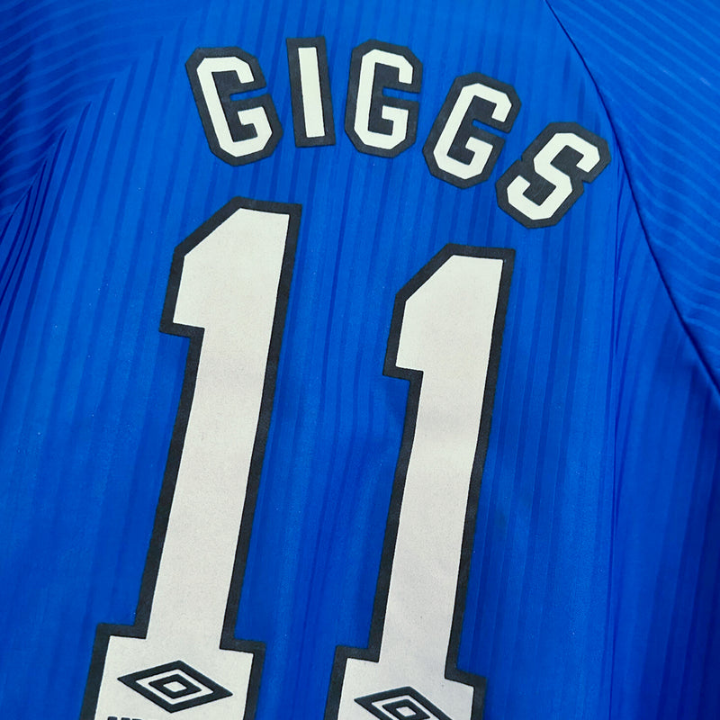 1997-1998 Manchester United Umbro Away Shirt #11 Ryan Giggs - Marketplace