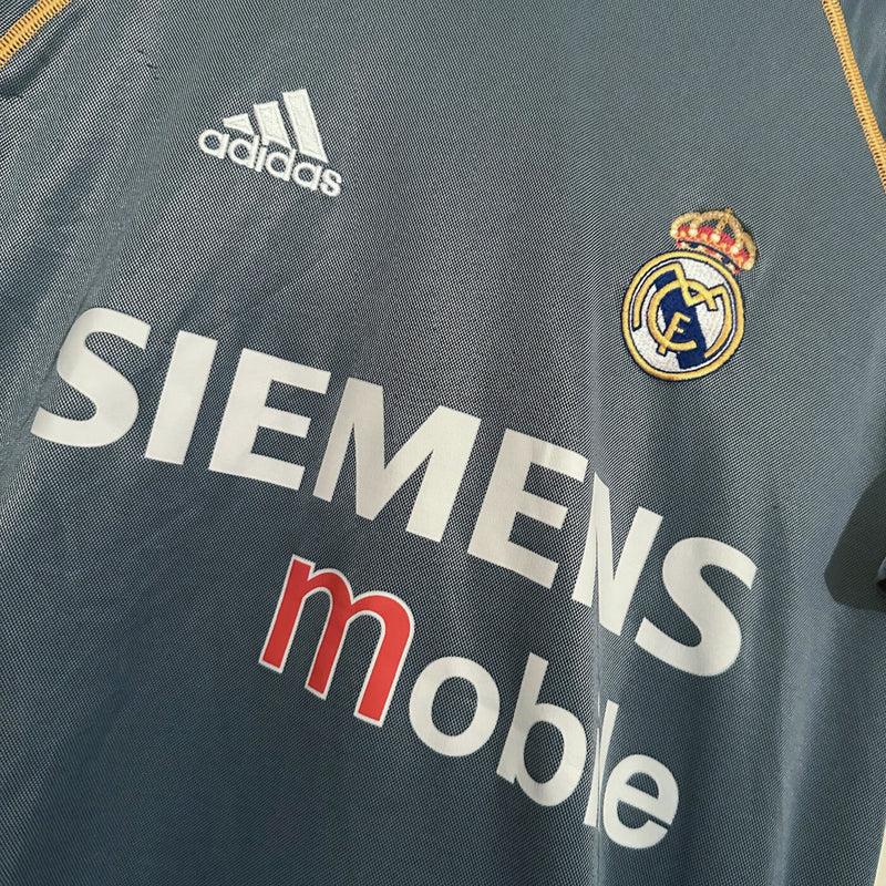 2003-2004 Real Madrid Adidas Third Shirt #3 Roberto Carlos - Marketplace
