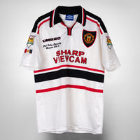 1997-1999 Manchester United Umbro Away Shirt #7 David Beckham