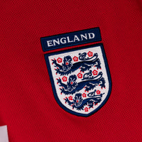 2002-2004 England Umbro Long Sleeve Away Shirt #7 David Beckham