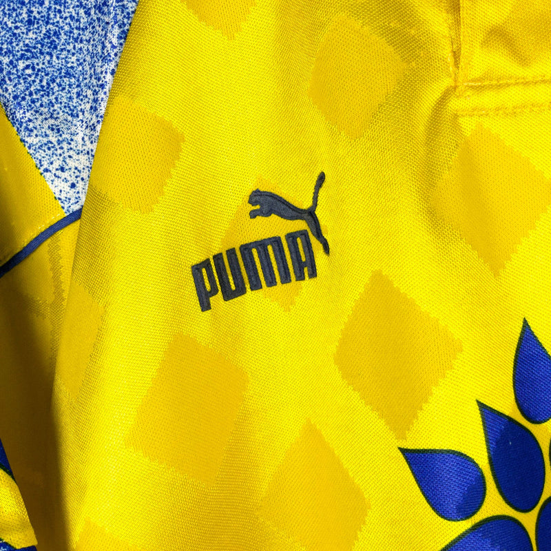 1995-1996 Parma Puma Third Shirt
