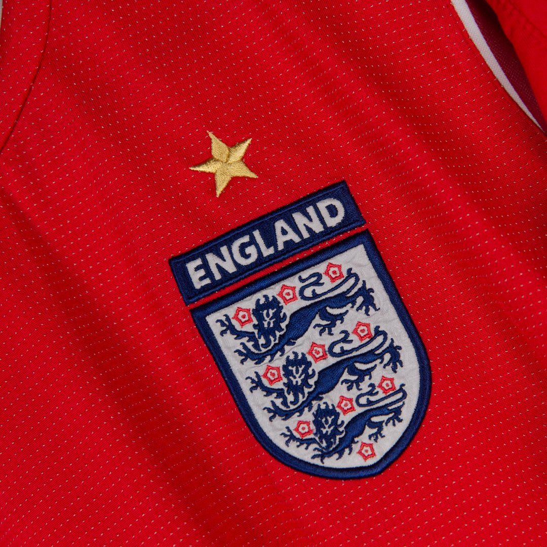 2004-2006 England Umbro Away Shirt #4 Steven Gerrard