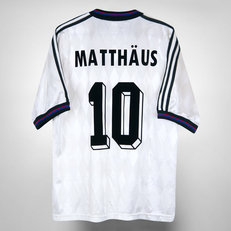 1995-1996 Bayern Munich Adidas Away Shirt #10 Lothar Matthäus