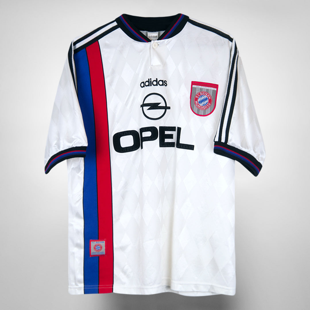 1995-1996 Bayern Munich Adidas Away Shirt #10 Lothar Matthäus