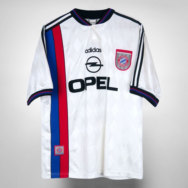 1995-1996 Bayern Munich Adidas Away Shirt #10 Lothar Matthäus