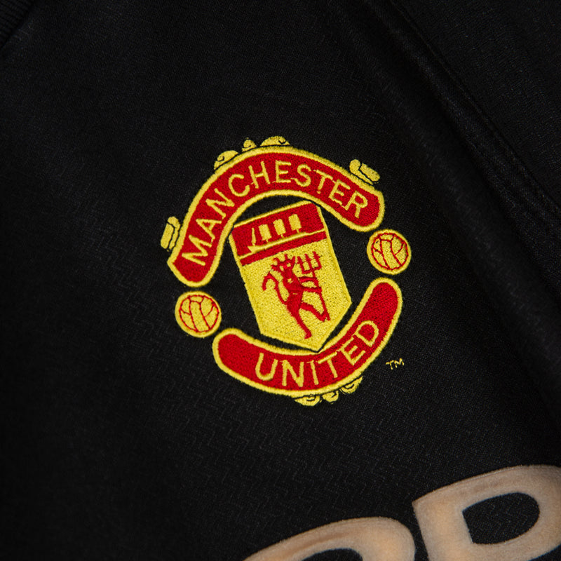 1998-1999 Manchester United Umbro Third Shirt #16 Roy Keane