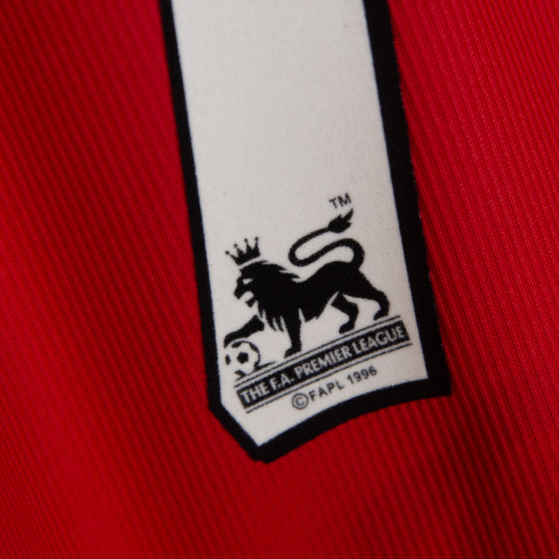1998-1999 Manchester United Umbro Home Shirt #7 David Beckham