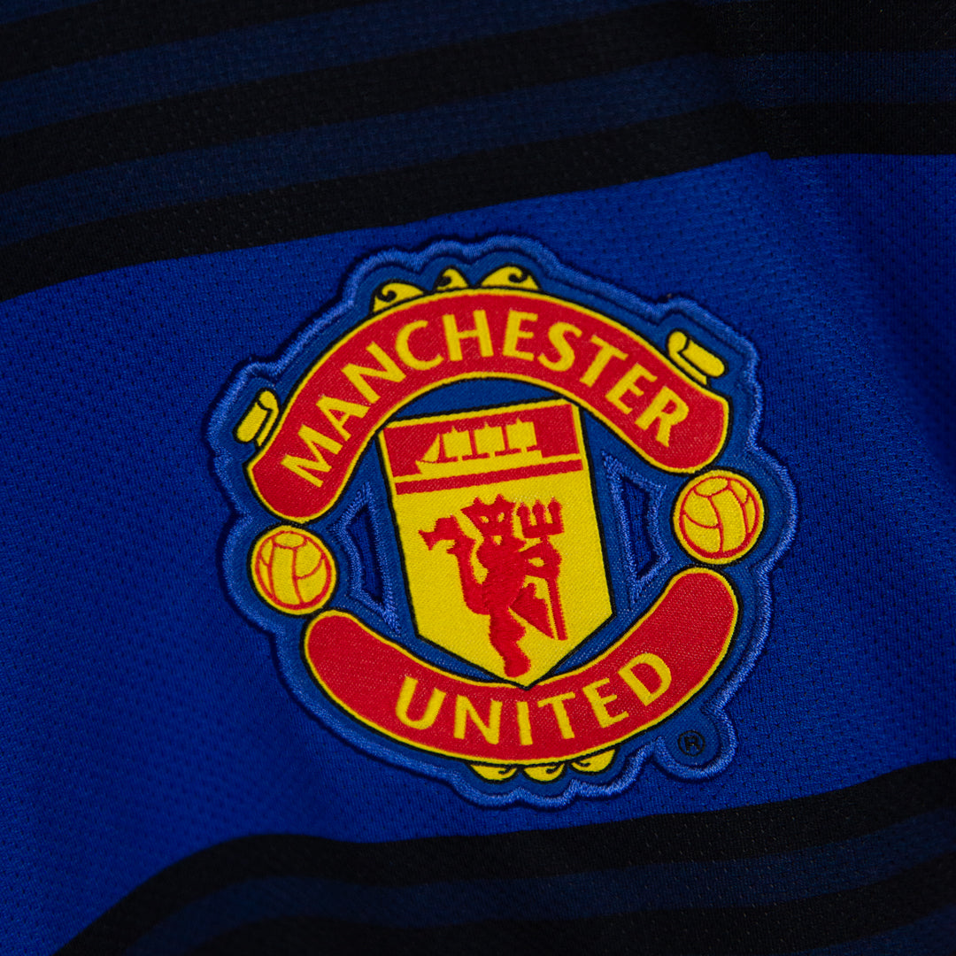 2011-2012 Manchester United Nike Away Shirt  - Marketplace