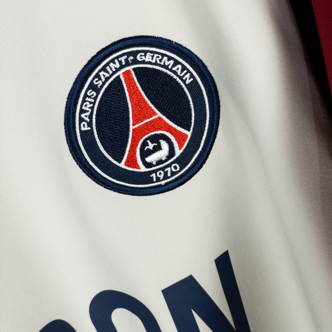 2003-2004 PSG Paris Saint-Germain Nike Away Shirt #9 Pauleta