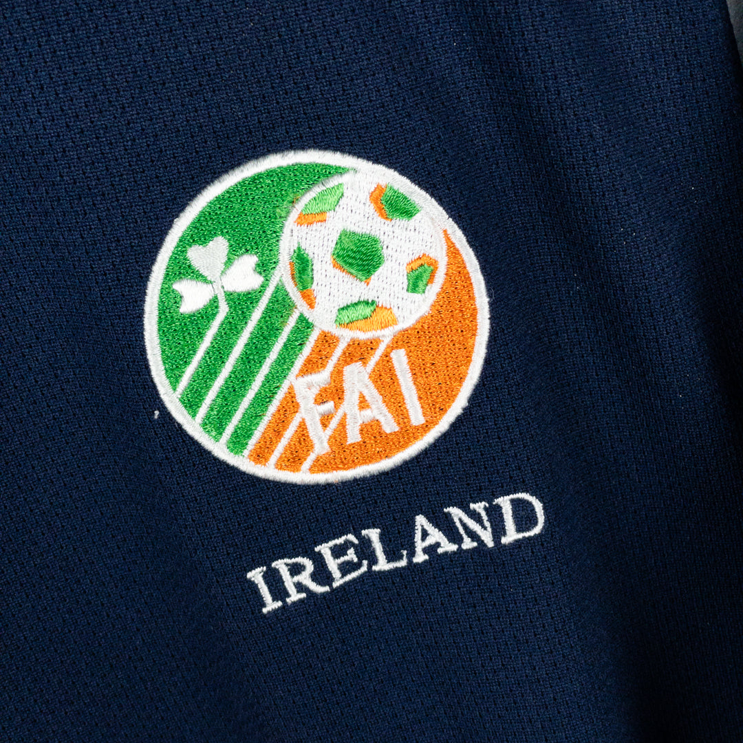 2002-2003 Ireland Umbro Training Shirt