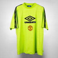1998-1999 Manchester United Umbro Training Shirt (Yellow)