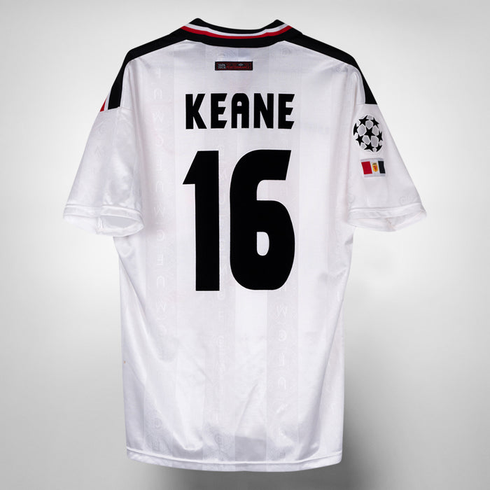 1997-1999 Manchester United Umbro Away Shirt #16 Roy Keane