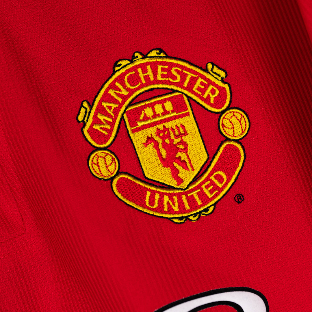 1998-1999 Manchester United Umbro Home Shirt #7 David Beckham