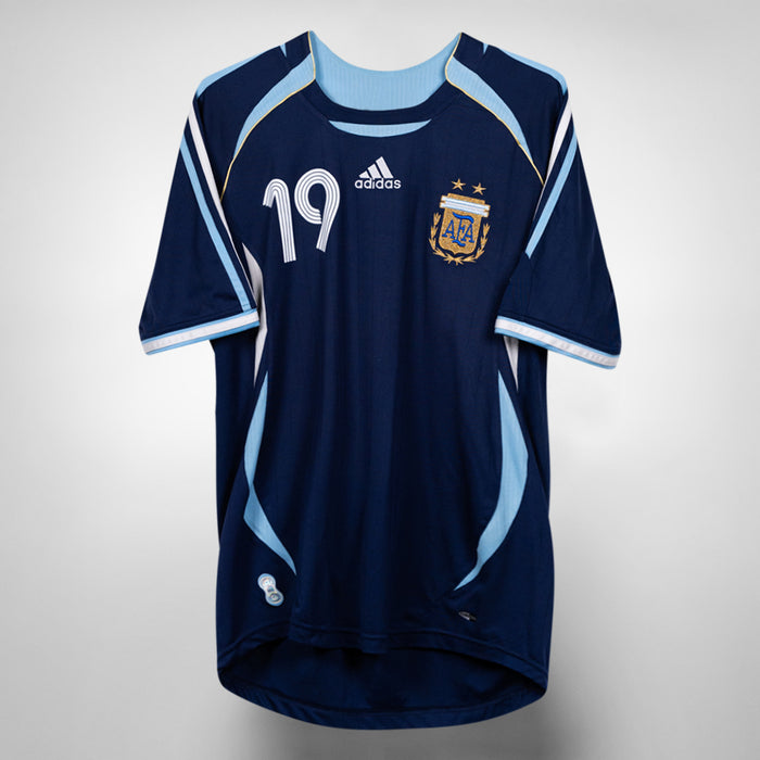 2006-2007 Argentina Adidas Away Shirt #19 Messi