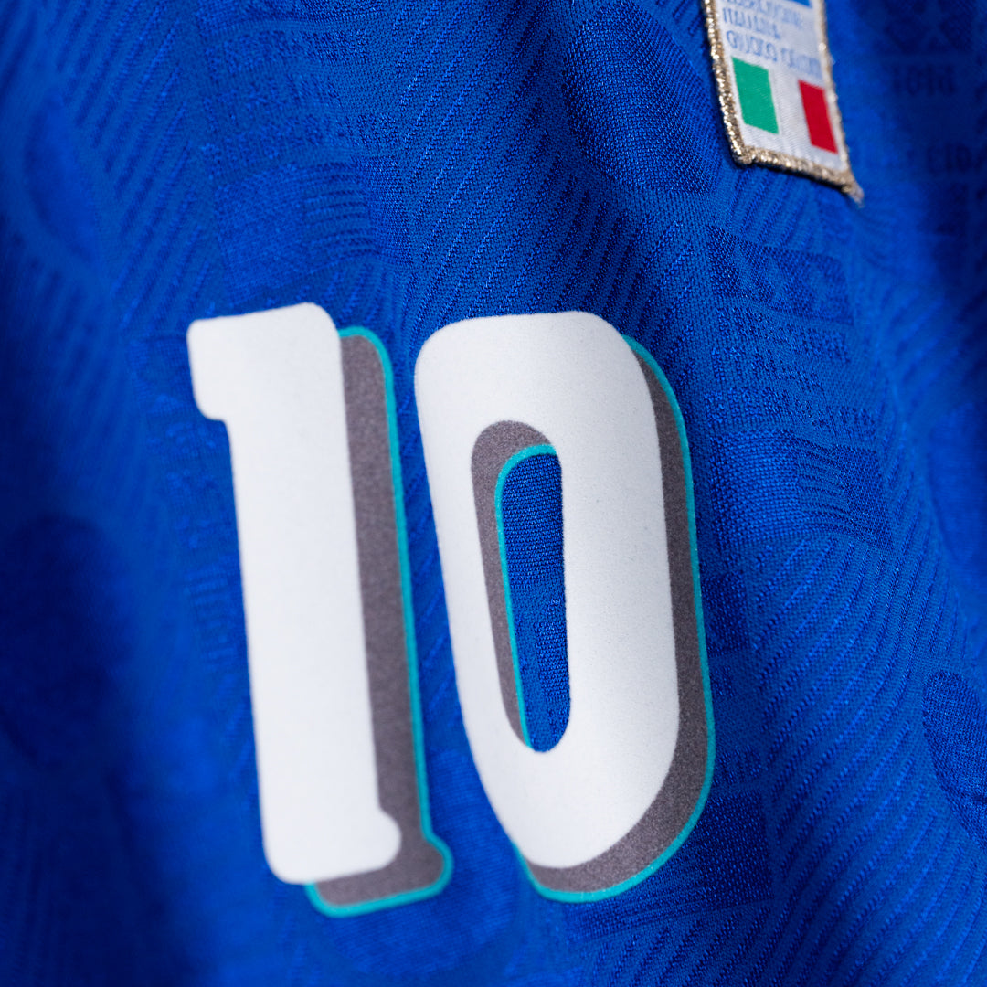 1993-1994 Italy Diadora Home Shirt #10 Roberto Baggio