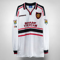 1997-1999 Manchester United Umbro Long Sleeve Away Shirt #11 Giggs