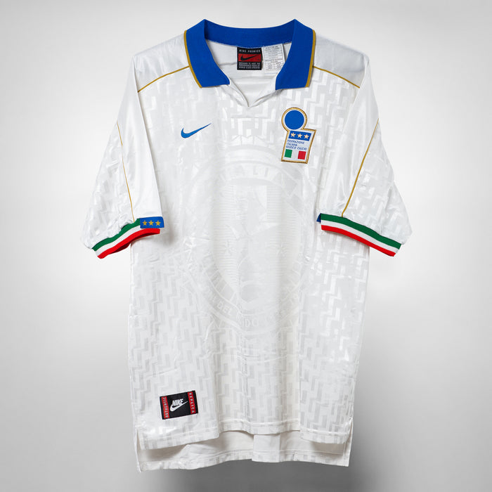 1995-1996 Italy Nike Away Shirt