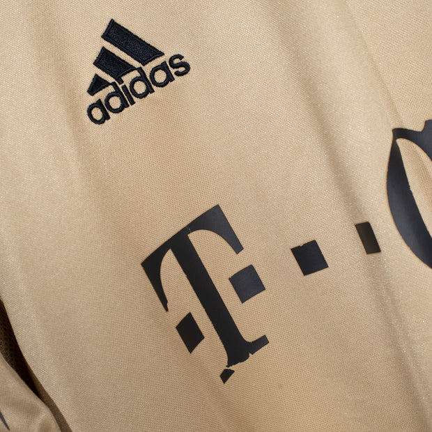 2004-2005 Bayern Munich Adidas Away Shirt