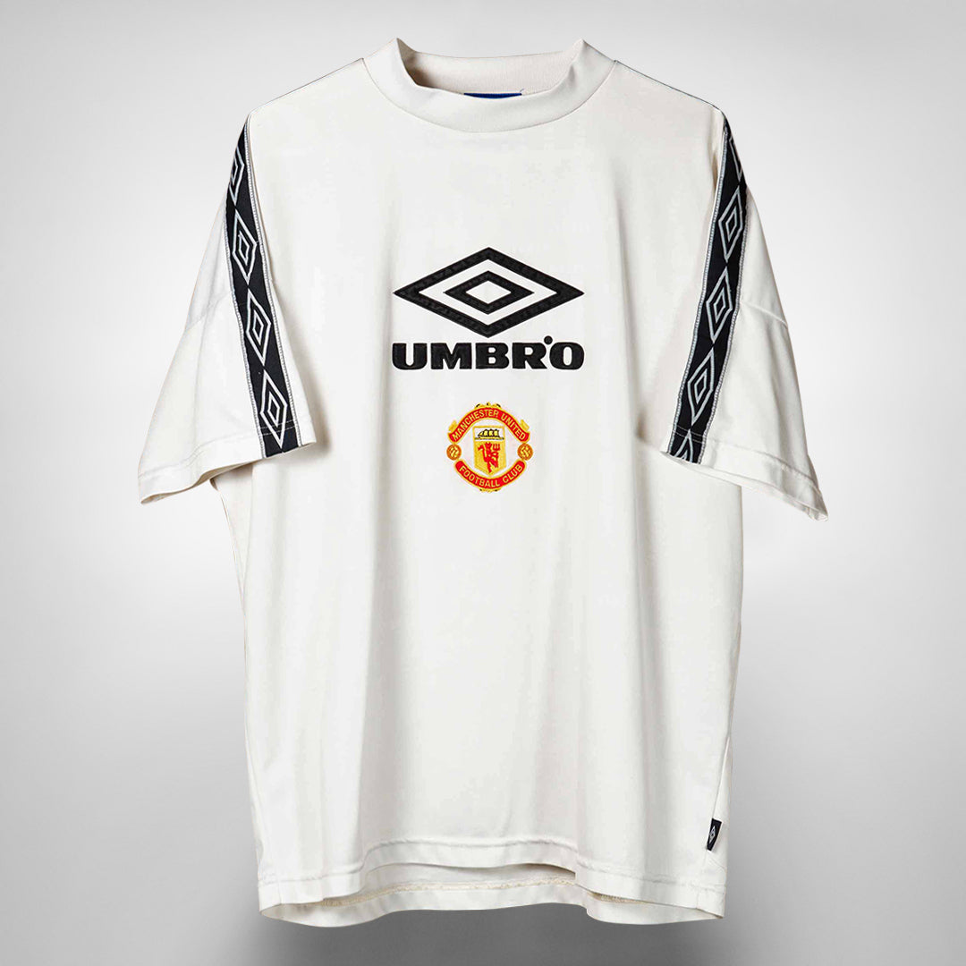 1997-1998 Manchester United Umbro Training Shirt