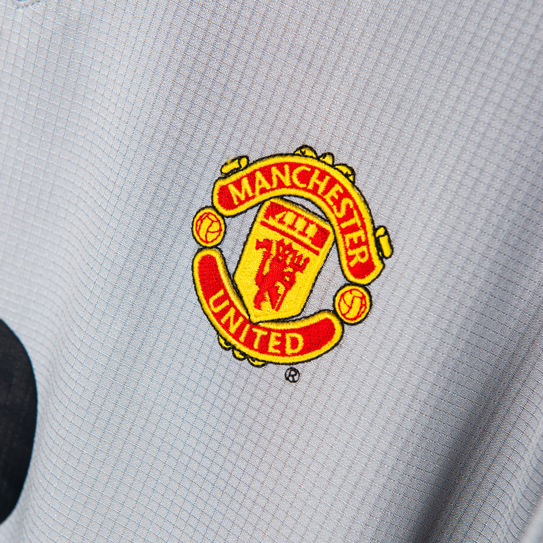 2003-2004 Manchester United Nike Training Shirt