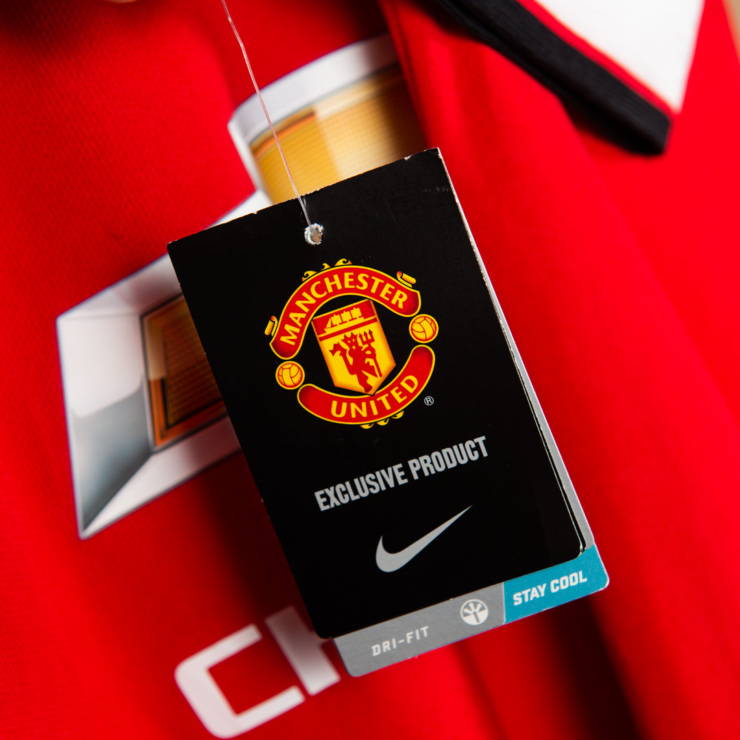 2014 2015 Manchester United Nike Home Shirt BNWT Classic Football Shirts Vintage Football Shirts Rare Soccer Shirts Worldwide Delivery 90 s Football Shirts Manchester United Arsenal Juventus Barcelona