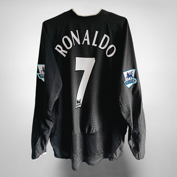 2003-2005 Manchester United Nike Away Shirt #7 Cristiano Ronaldo -  Marketplace, Classic Football Shirts, Vintage Football Shirts, Rare  Soccer Shirts, Worldwide Delivery, 90's Football Shirts