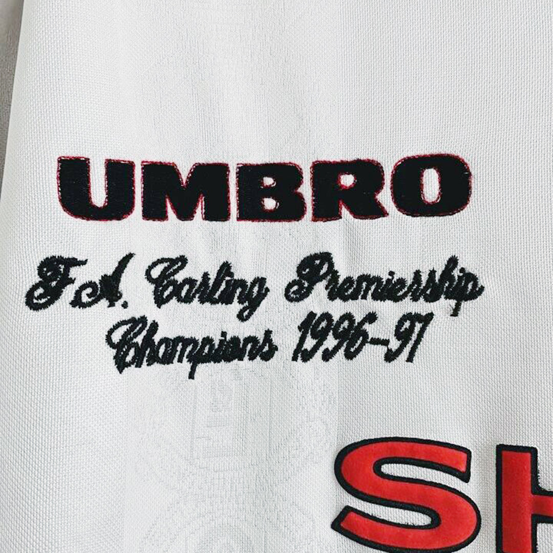 Umbro champion online