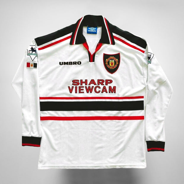 1997-1999 Manchester United Umbro Away Shirt 