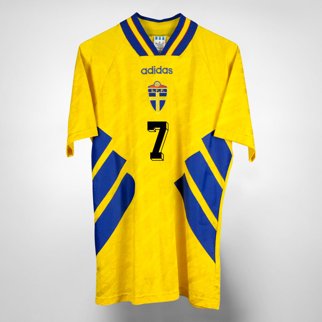 1994-1996 Sweden Adidas Home Shirt #7 Henrik Larsson