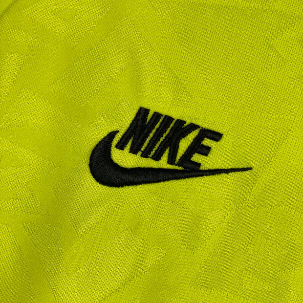 1995-1996 Borussia Dortmund Nike Home Shirt 