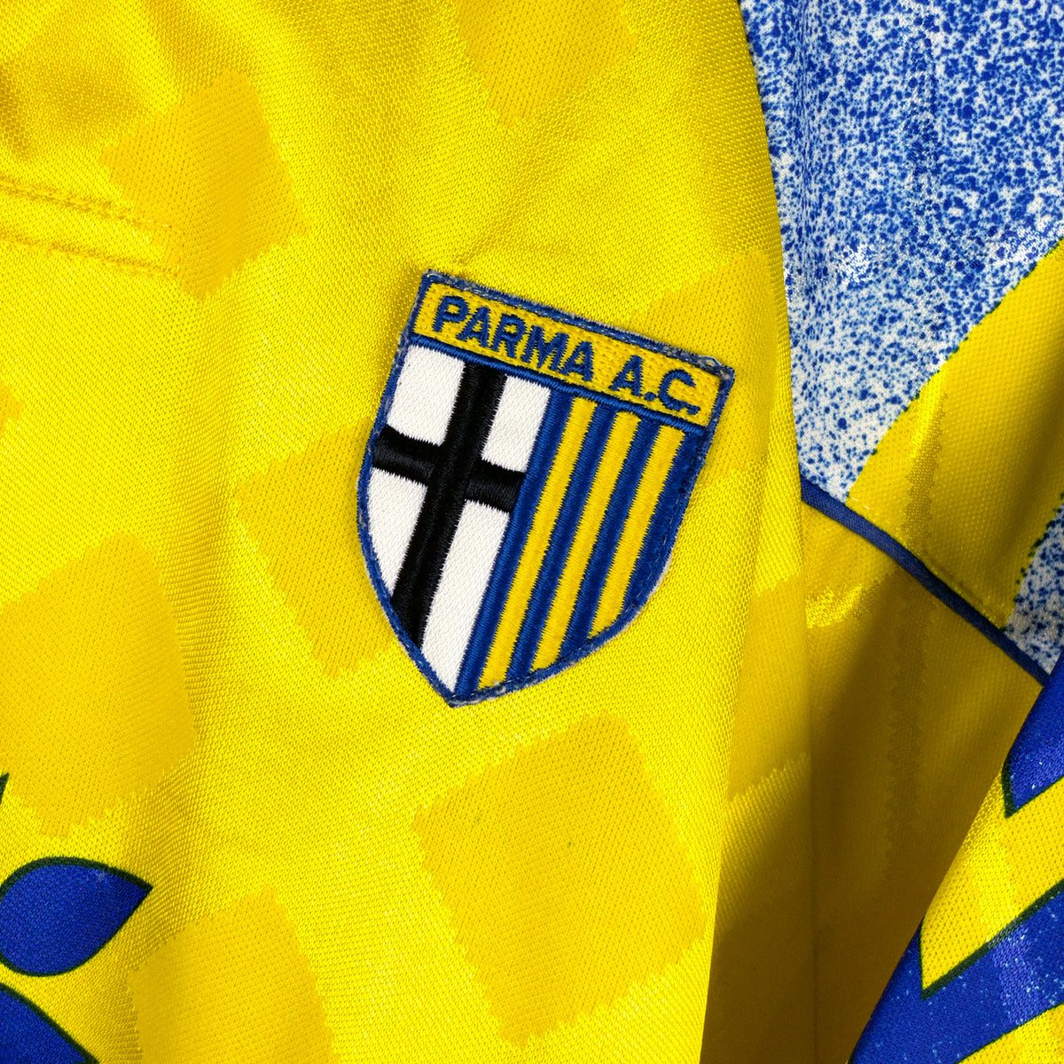1995-1996 Parma Puma Third Shirt #8 Hristo Stoichkov