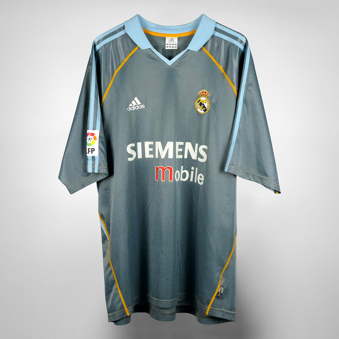 2003-2004 Real Madrid Adidas Third Shirt #7 Raúl