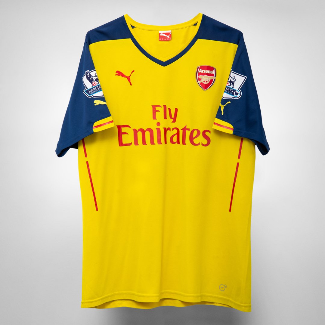 Arsenal away top 2014